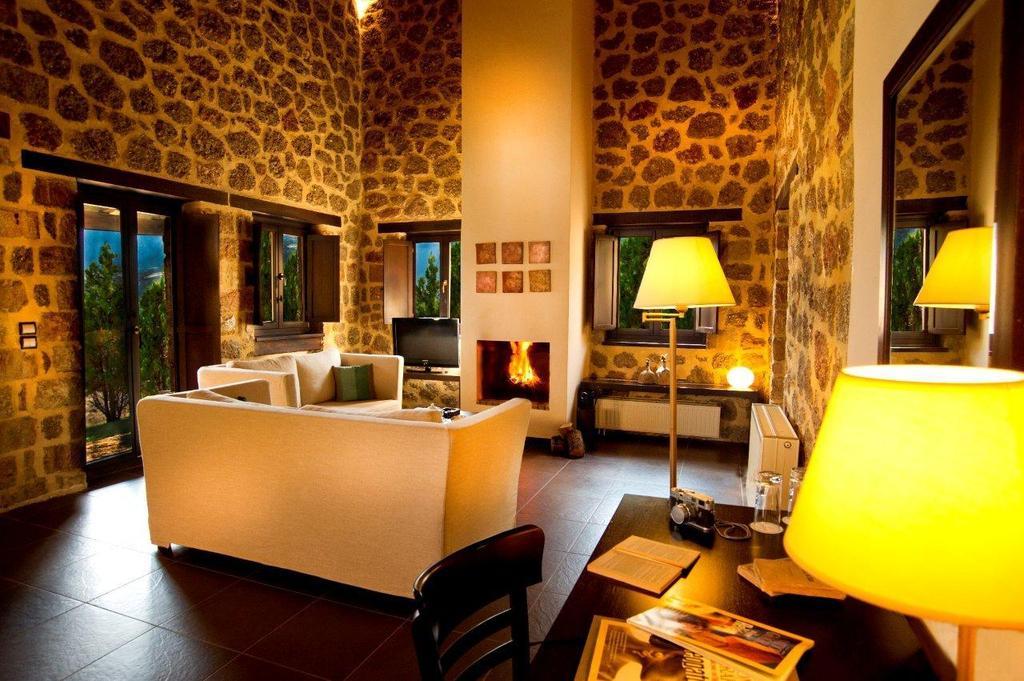 Pliadon Gi Mountain Resort&Spa Kato Sinikia Trikalon Habitación foto